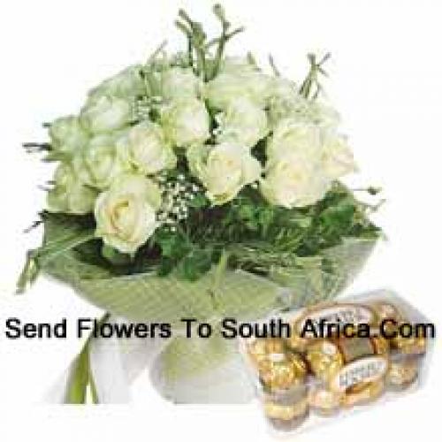 18 Roses with Yummy 16 Pcs Ferrero Rochers