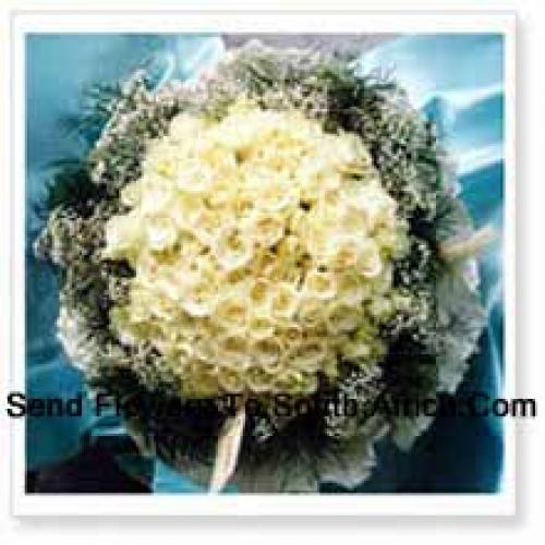 Elegant 100 White Roses