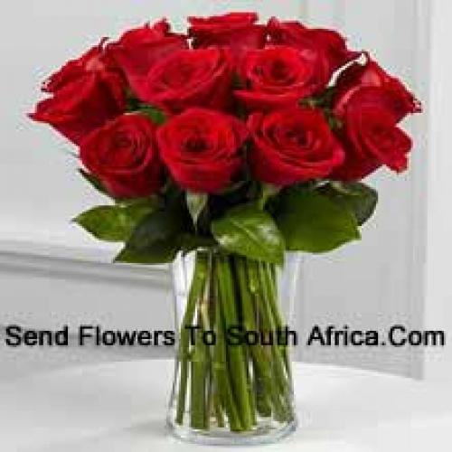 12 Red Roses in Vase